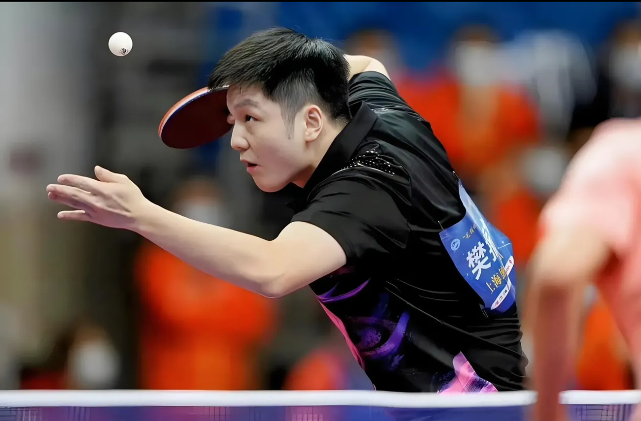 中国乒乓球队逆转波兰乒乓球队，樊振东爆发神勇的简单介绍
