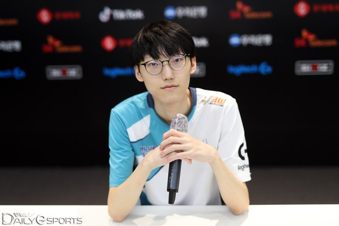 开云sport-C9强势100T，Keria一己之力扛起全队