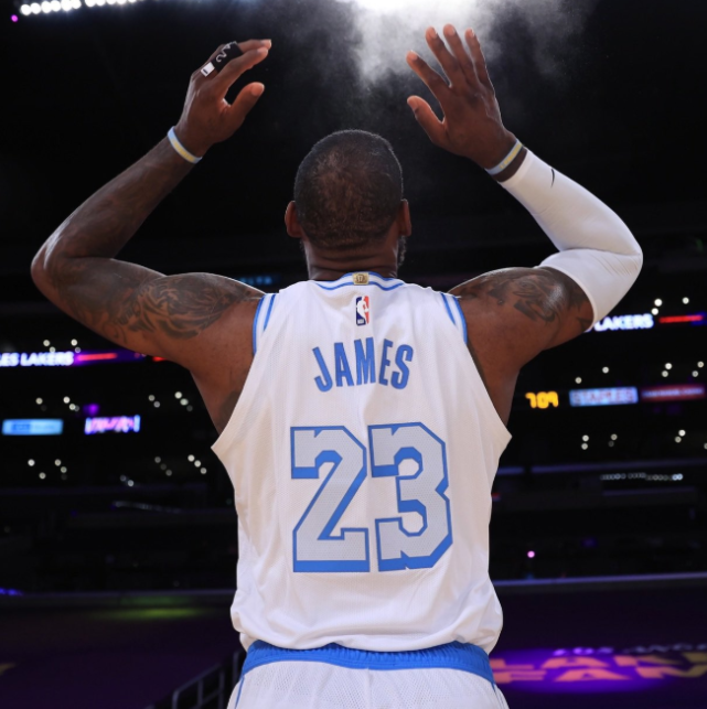 C9强势100T，Keria一己之力扛起全队