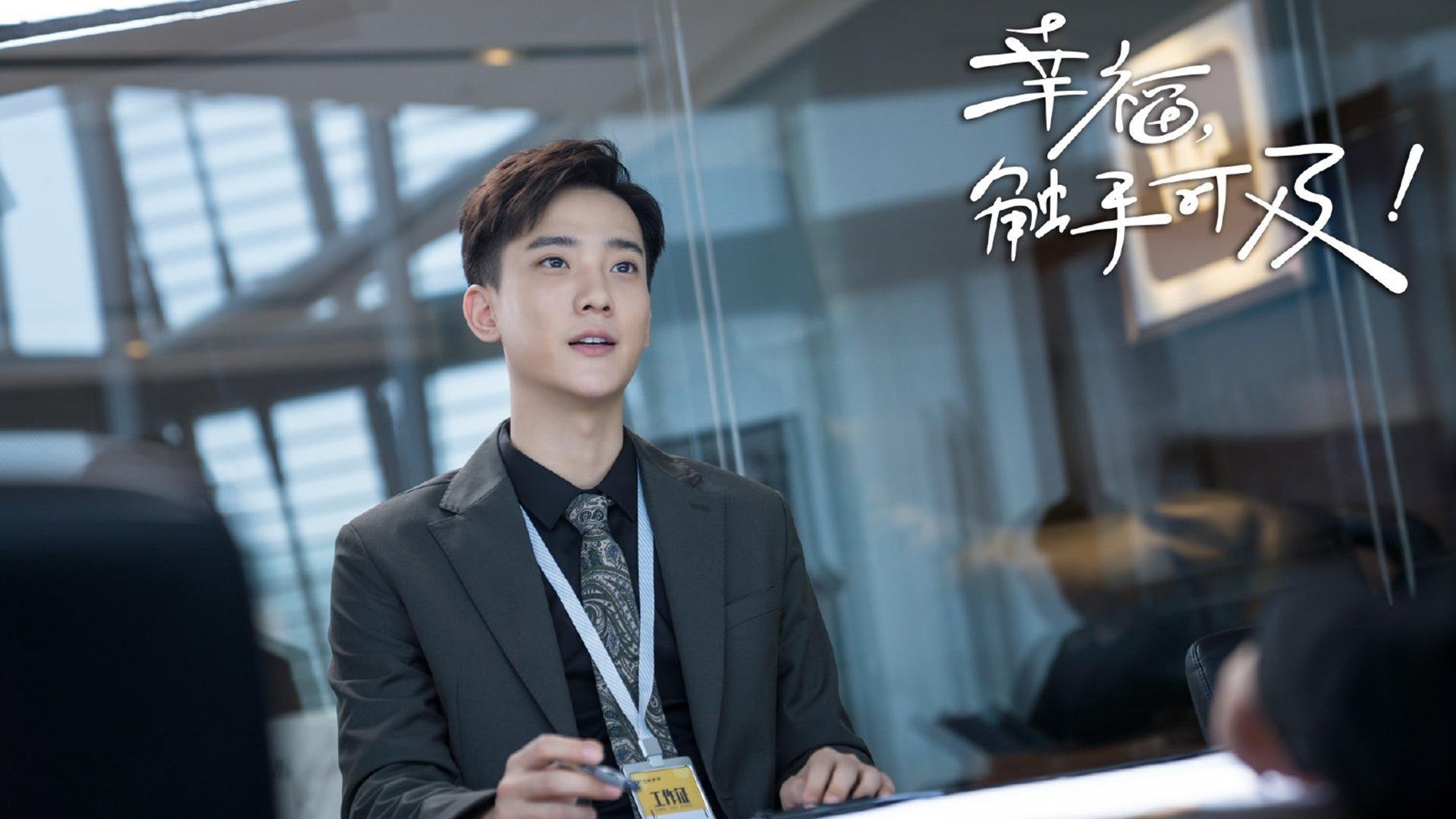 赛道上的游击队，哈斯车队鏖战法拉利，塞恩斯火热状态点燃F1赛场